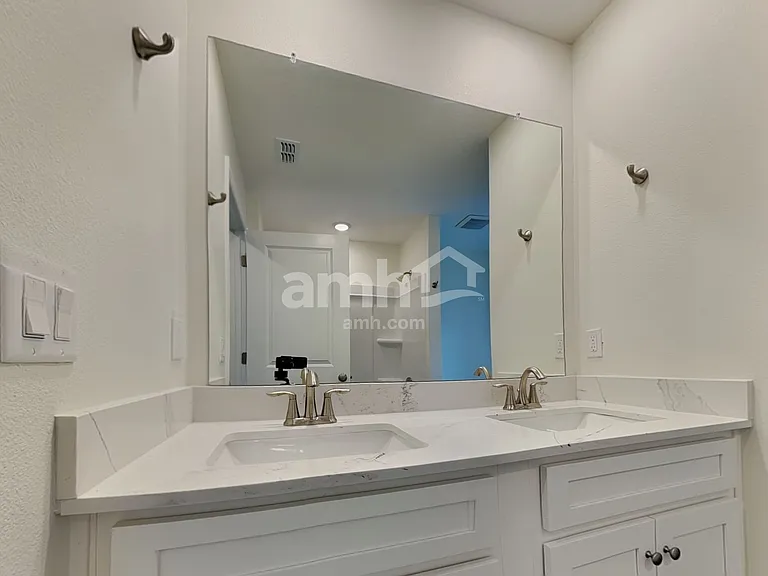 1774 Meadowgrove Ave — Photo 12