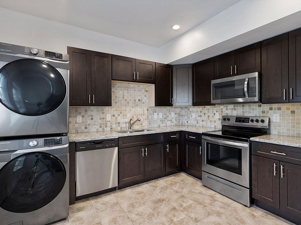 1st image of 6211 Manor Rd APT 129