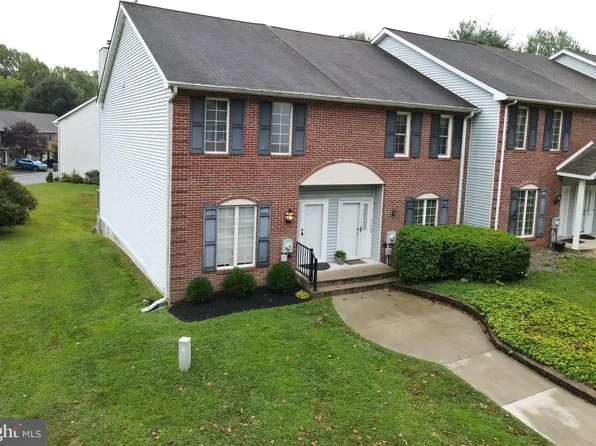 4724 Weatherhill Dr, Wilmington, DE 19808