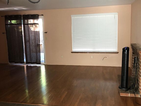 5th image of 1403B Canyon Ct