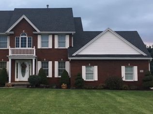 3343 Angle Rd, Orchard Park, NY 14127