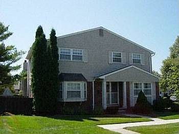 1st image of 1727 Brentwood Dr #544