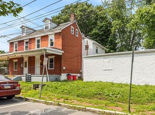 3 4th St, Upland, PA 19015