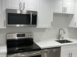8411 Lagos De Campo Blvd, Fort Lauderdale, FL 33321