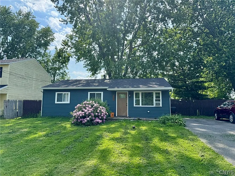 7891 Areopagitica Ave — Photo 2