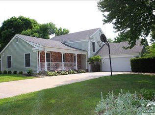 2901 Oxford Rd, Lawrence, KS 66049