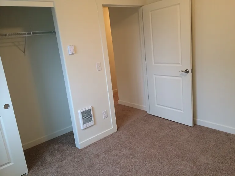 1017 SE 12th Ave — Photo 225