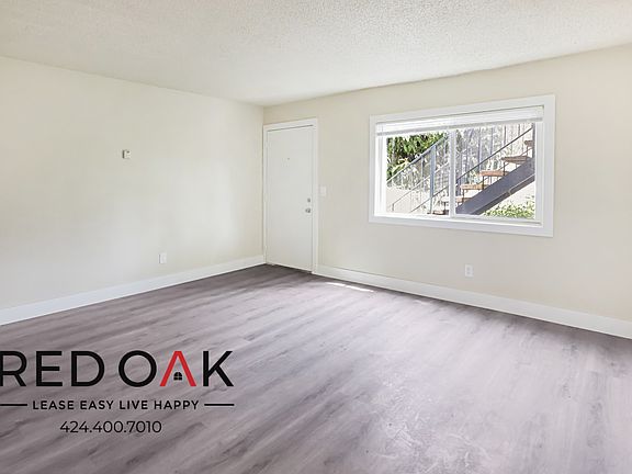 3rd image of 3424 Grey Dr #3