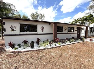 1100 N 71st Ter, Hollywood, FL 33024