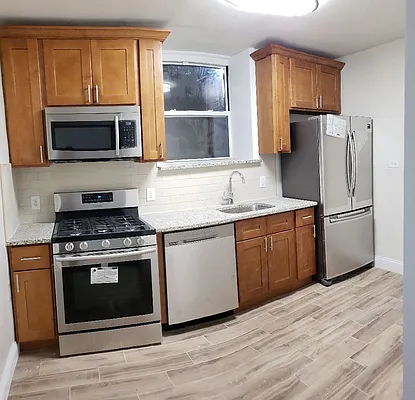 Rented by Smart NY Realty LLC | media 1