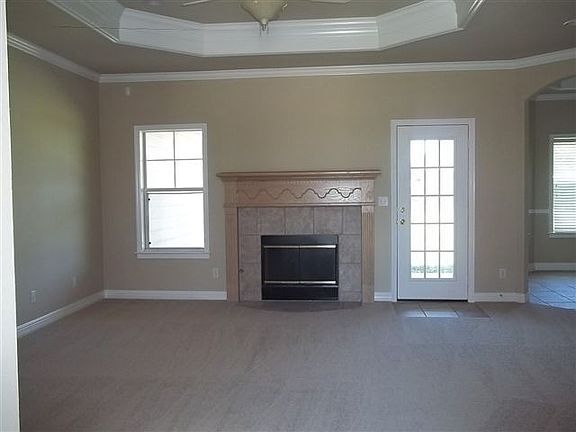 2nd image of 6360 Jenny Ln