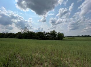 1287 Pausch Rd, O'Fallon, IL 62269