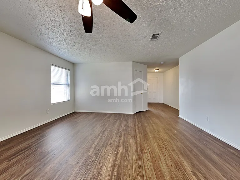 809 Encino Dr — Photo 5