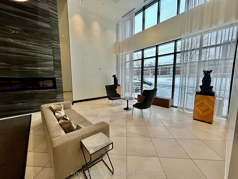 255 Bay St #910 — Photo 9