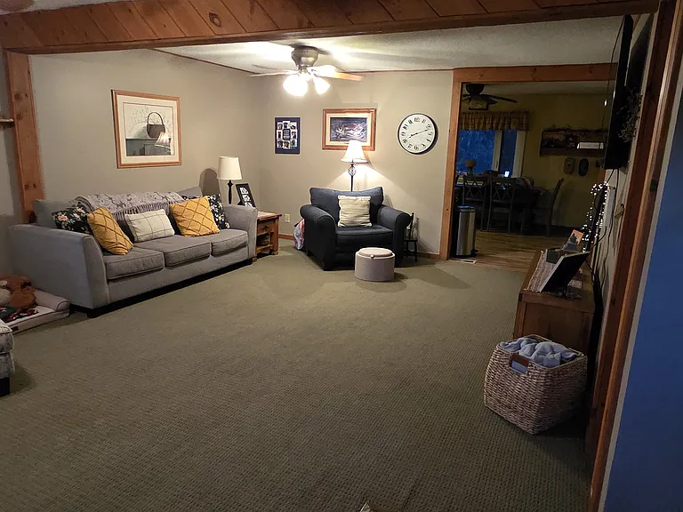 240 Tucker Rd — Photo 3