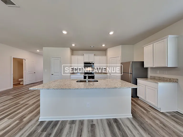 267 Limestone Cir — Photo 4