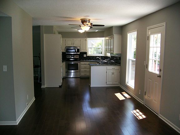 4th image of 8203 W 149th Ter