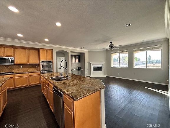 4th image of 3715 Club Rancho Dr