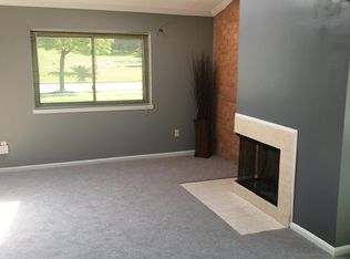 3402 Summit Ct NE #3402, Washington, DC 20018
