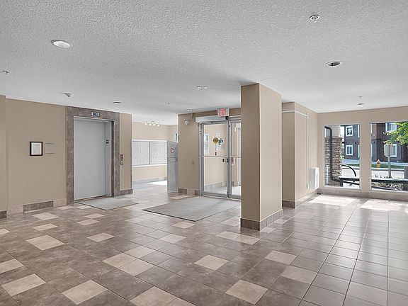 5th image of 142 Ebbers Blvd NW #202