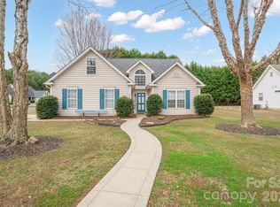 14305 Old Dobbin Dr, Huntersville, NC 28078