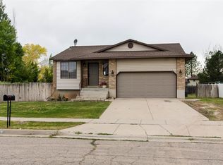 540 S 2925 W, Syracuse, UT 84075