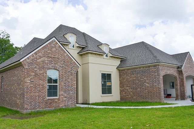 1st image of 504 Queensberry Dr