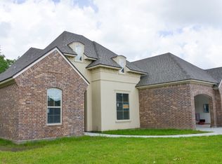 504 Queensberry Dr, Lafayette, LA 70508