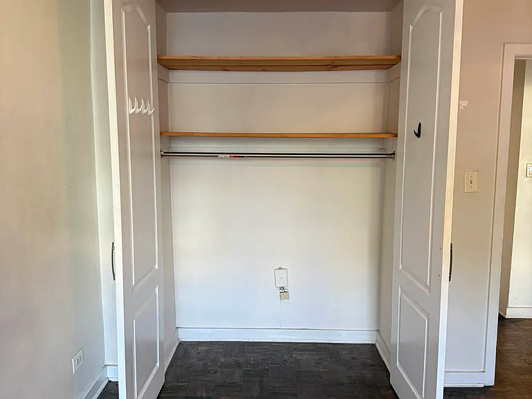 720 E 31st St #2F — Photo 7