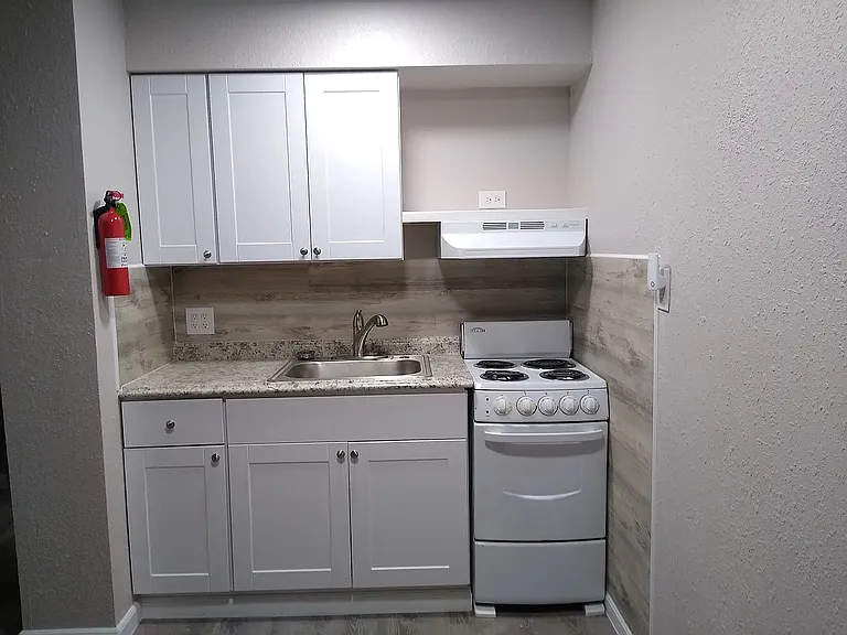 Hidden Ridge Apartments — Photo 9