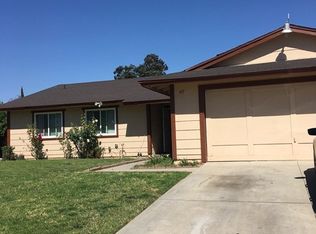 617 N Beechwood Ave, Rialto, CA 92376