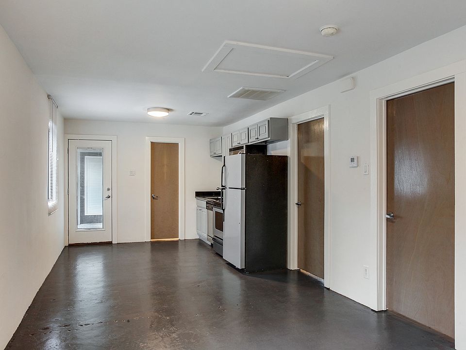 1st image of 7485 Pitt St