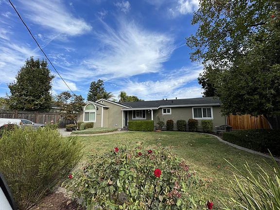 2nd image of 18859 Dundee Ave