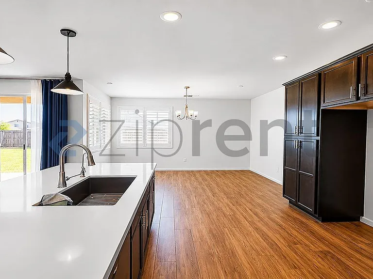 2814 Jasmine Ave — Photo 11