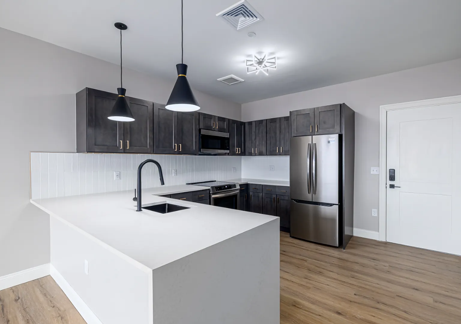 Byline Apartments — Photo 2