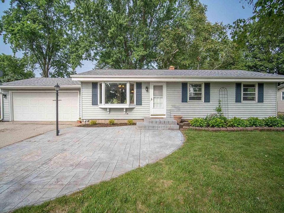 1st image of 220 Municipal DRIVE