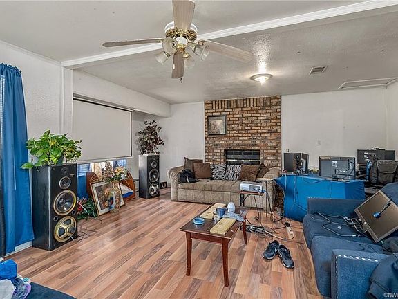 3rd image of 3434 Red Bud Ln