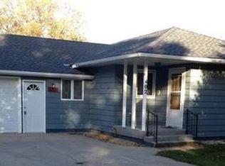 402 Webster St, Lisbon, ND 58054