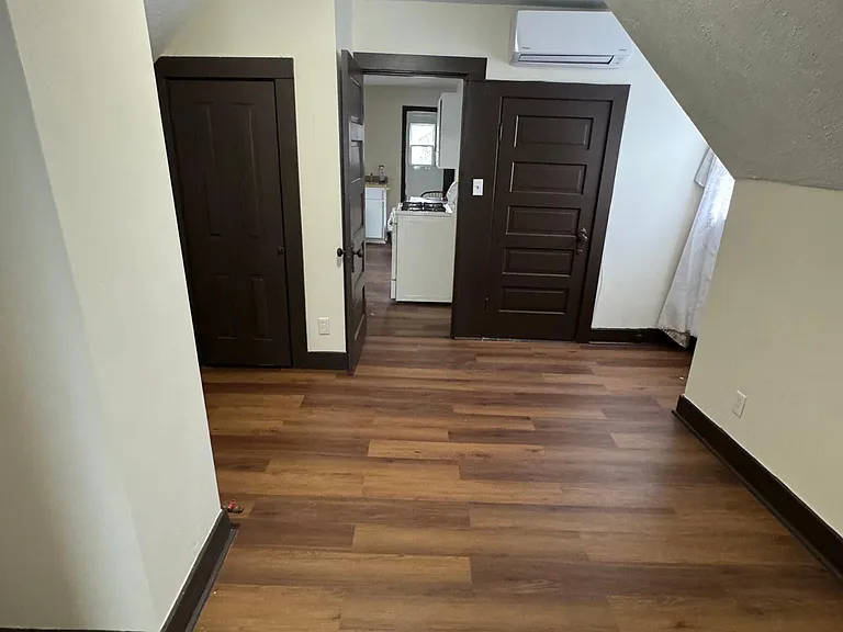 2706 Hale Ave #2 — Photo 6
