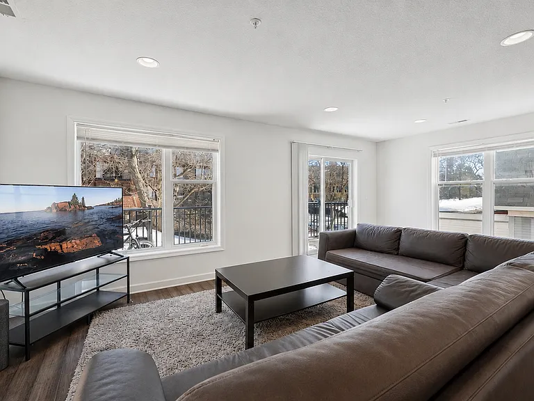 3512 Dupont Ave S #2 — Photo 3