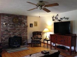 9 Deer Hill Rd, Gardner, MA 01440