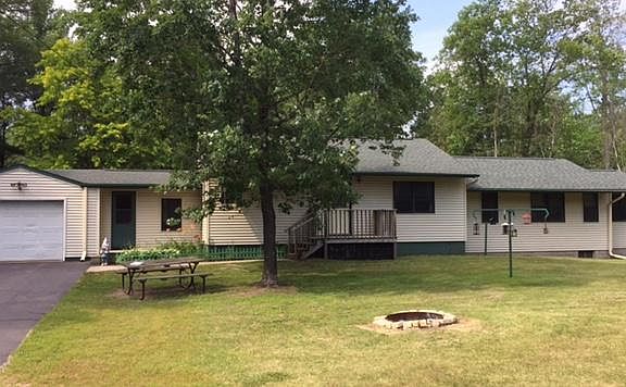 2nd image of W2714 County Road B