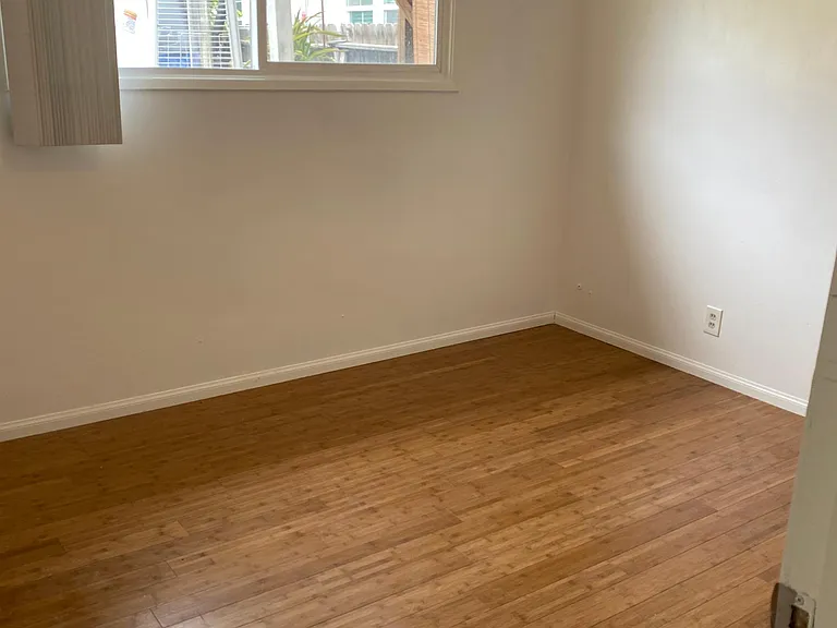 5347 N Olive Ave — Photo 10
