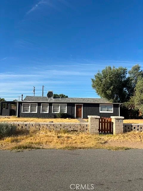 6701 Mountain View Ave