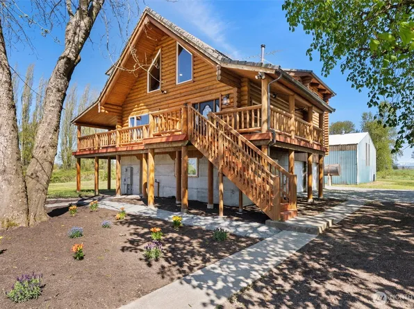 10121 109th Street SE, Snohomish, WA 98296