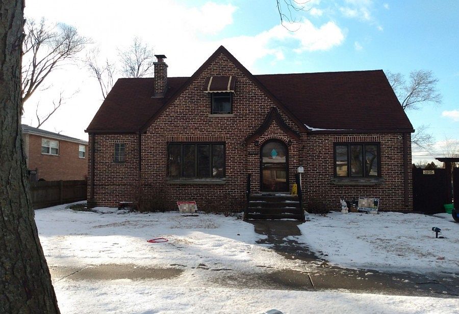 1st image of 9520 S Massasoit Ave