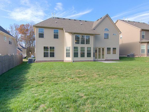 2nd image of 3408 Teal Creek Ln