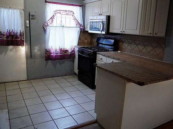 4th image of 301 San Lorenzo Ave NW #B