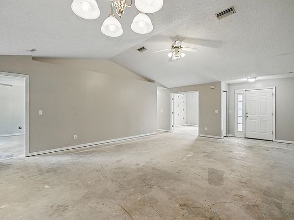 5th image of 744 Palm Hammock Cir