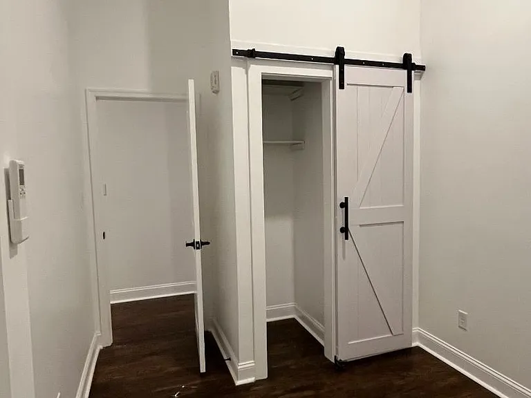 Unit Photo